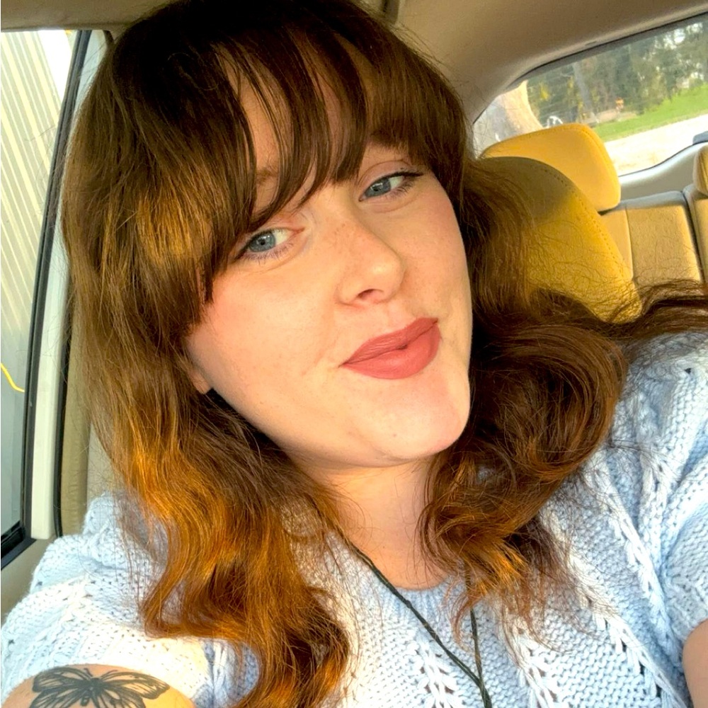 Meet your Posher, Jessica